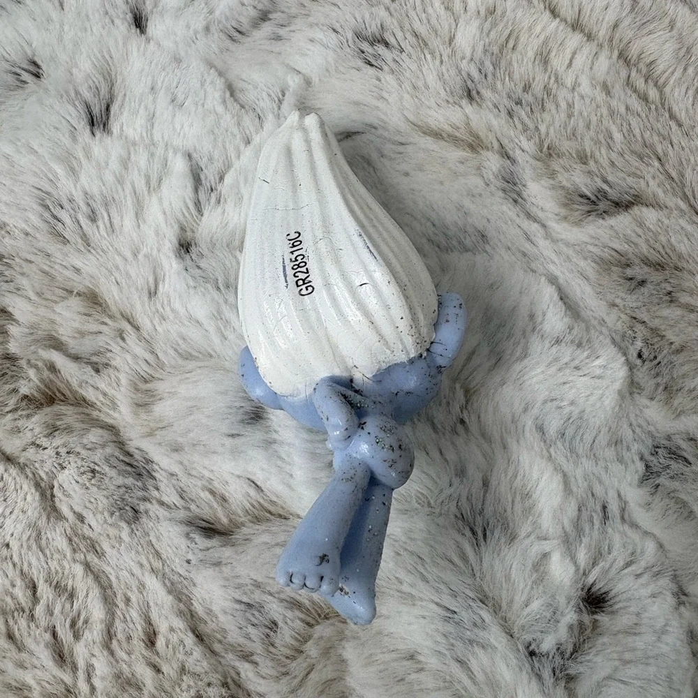 Trolls Dreamworks Glitter Guy Diamond Blue and White Toy Figure